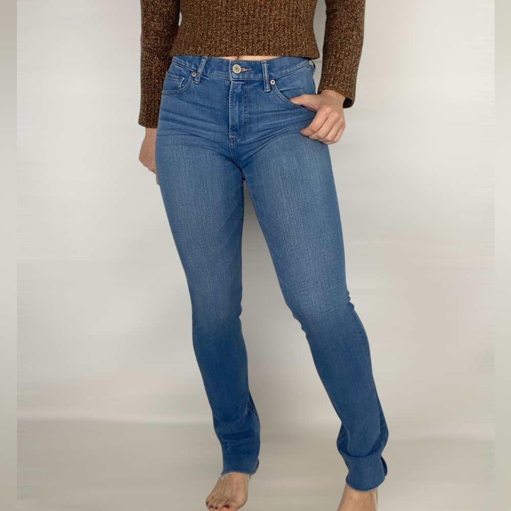 EXPRESS High Rise Skyscraper Stretchy Slim‎ Bootcut Jeans Size 4